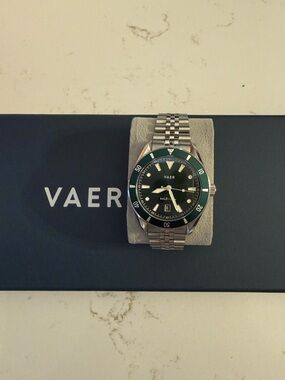 Vaer DS2 Meridian Green 42mm Dive Watch w/ Extra Strap & Box